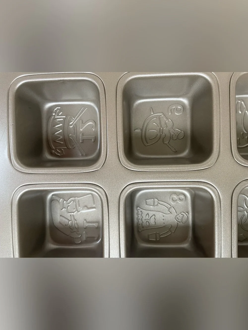 Twelve 12 Days of Christmas Holiday Non-Stick Baking Pan Cupcake Muffin Mold